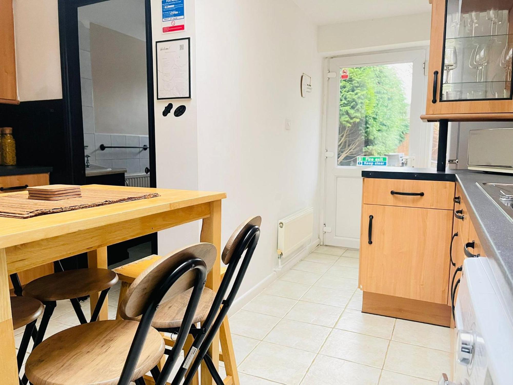 Lovely Dog Friendly, 3 Bed Home Sleeps 8, With Parking & Fenced Garden Work Contractor Leisure, Jasper CBG Eksteriør bilde