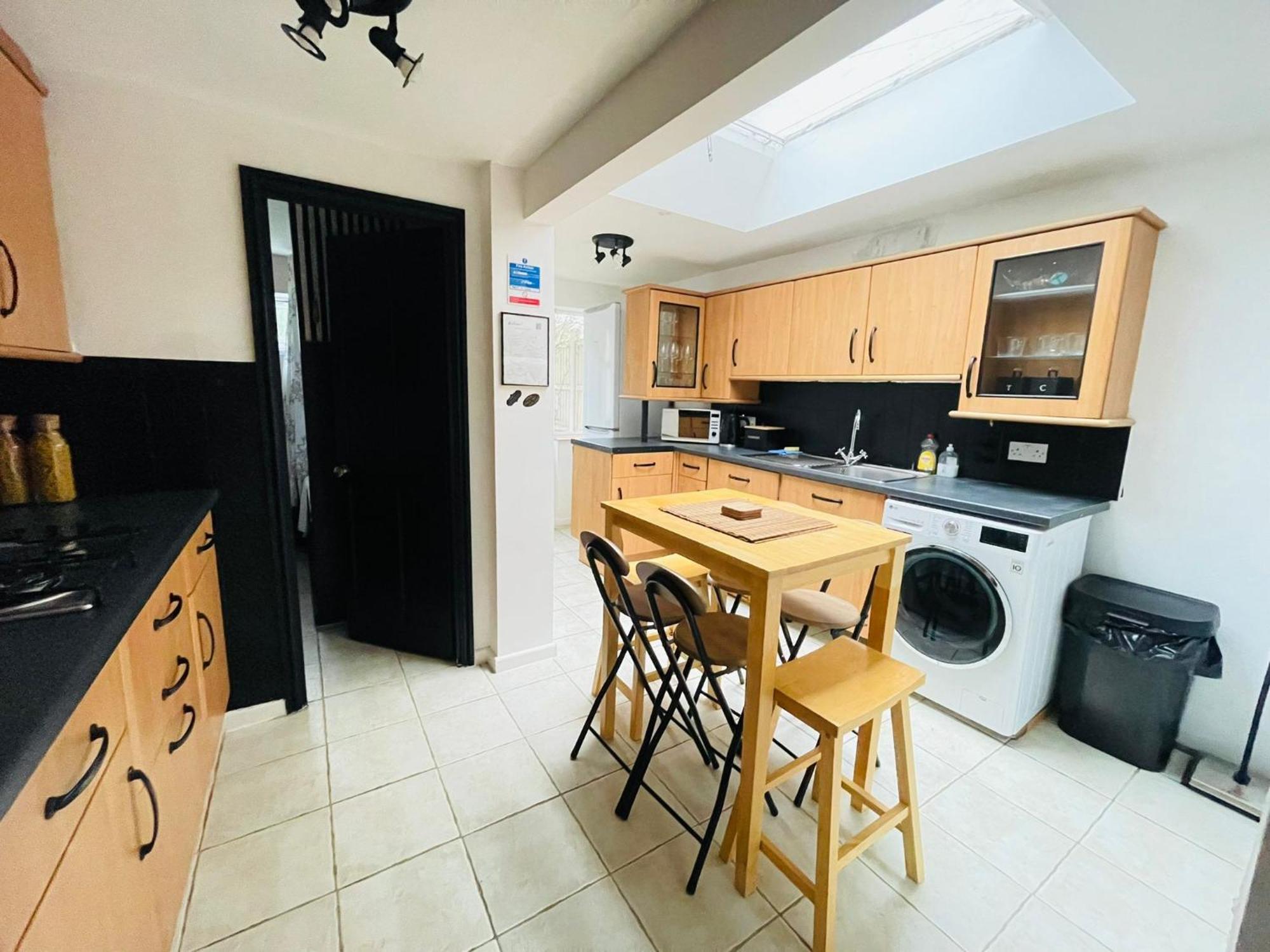 Lovely Dog Friendly, 3 Bed Home Sleeps 8, With Parking & Fenced Garden Work Contractor Leisure, Jasper CBG Eksteriør bilde