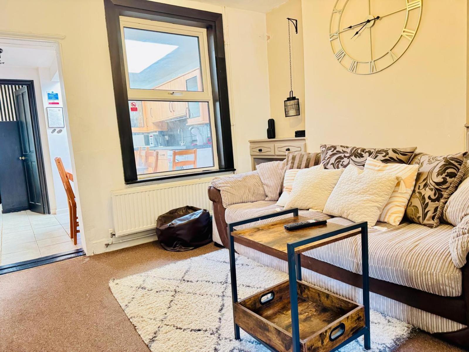 Lovely Dog Friendly, 3 Bed Home Sleeps 8, With Parking & Fenced Garden Work Contractor Leisure, Jasper CBG Eksteriør bilde